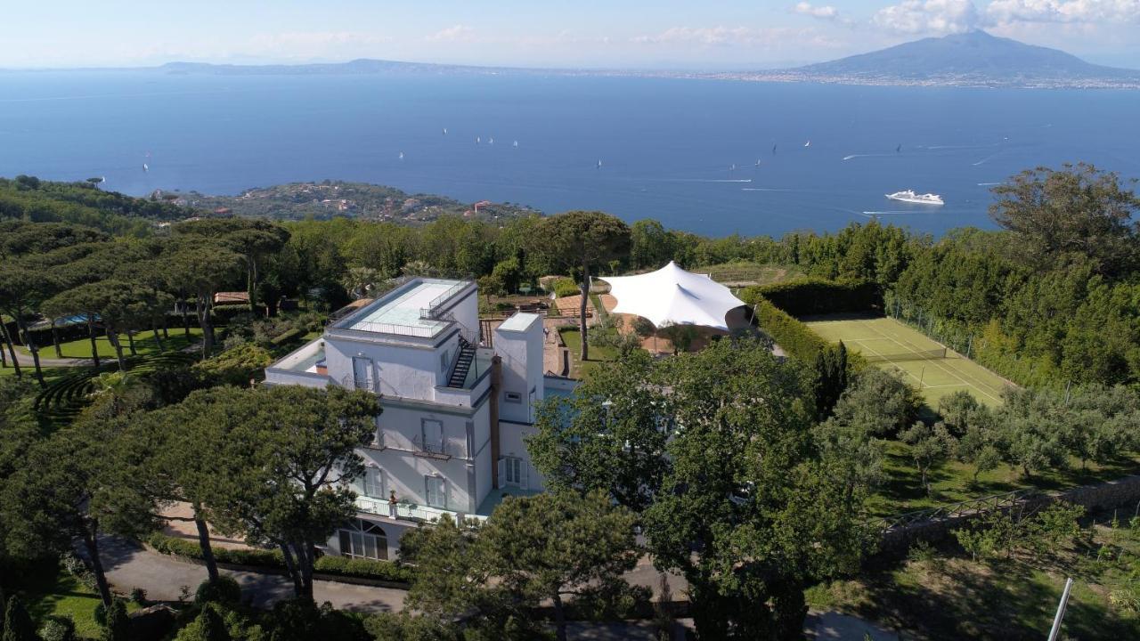 Oasi Olimpia Relais Hotel Sant'Agata sui due Golfi Exterior photo